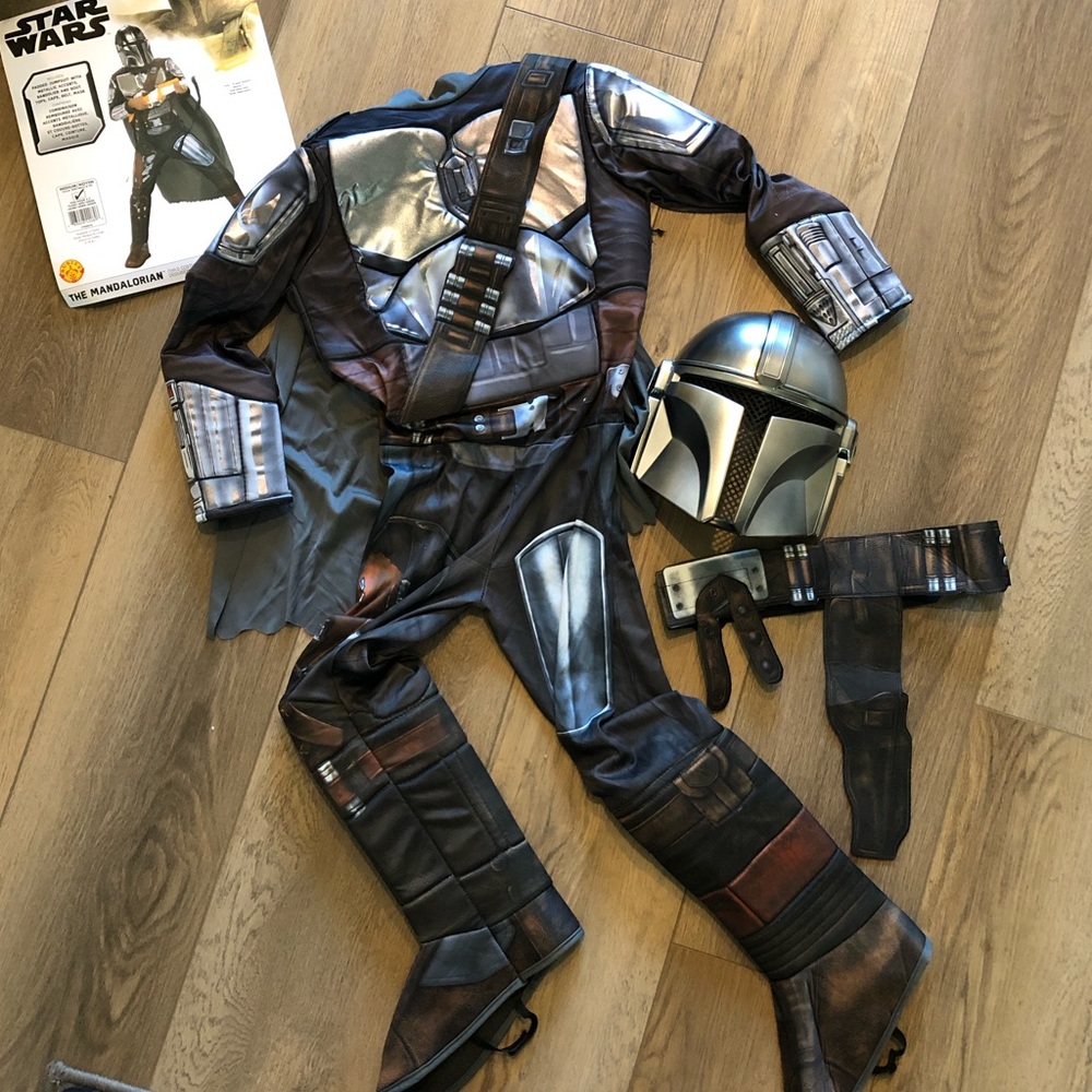 Mandalorian costume